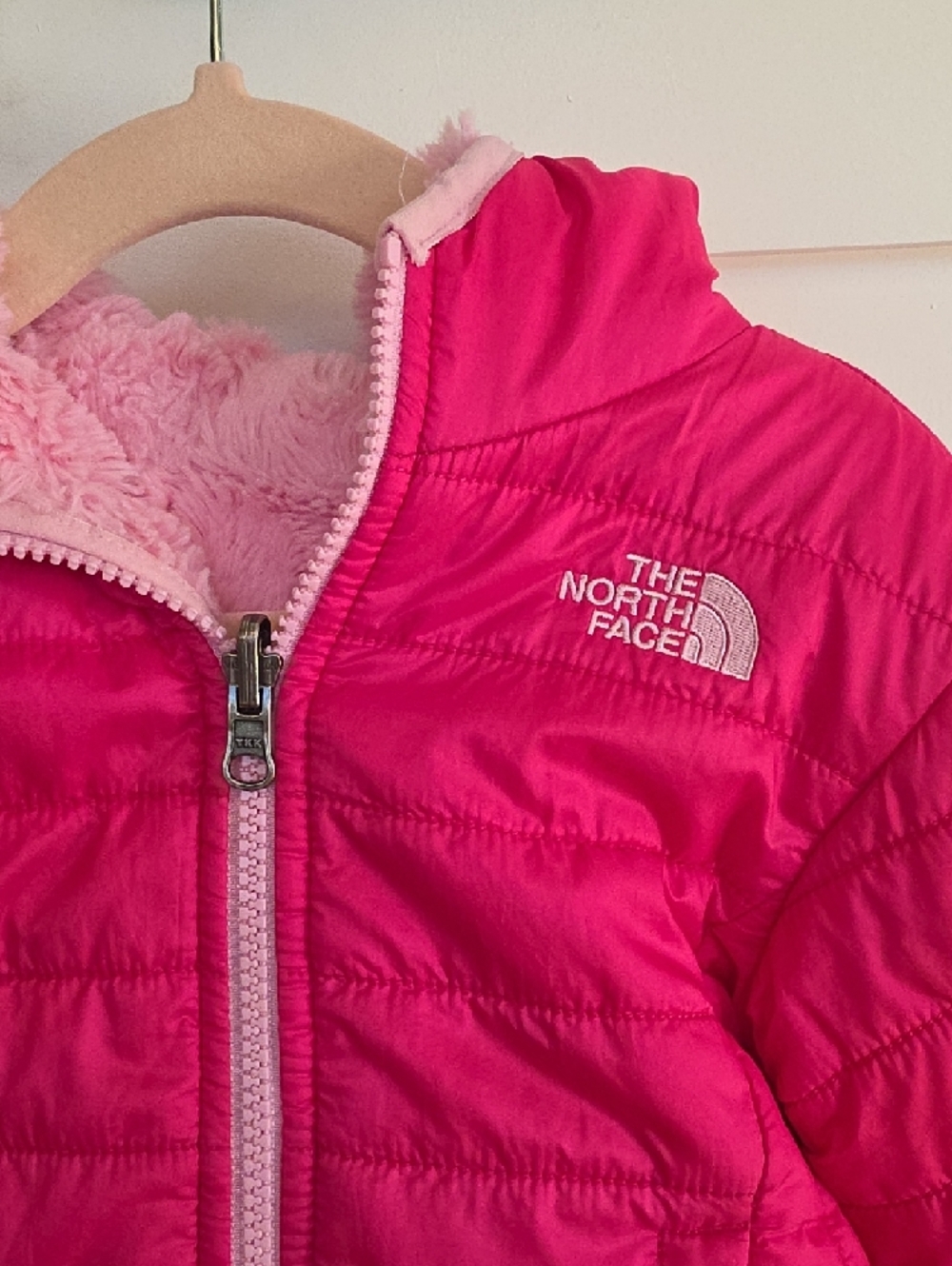 The North Face Hot Pink Reversible Jacket 2T - Picture 2 of 4